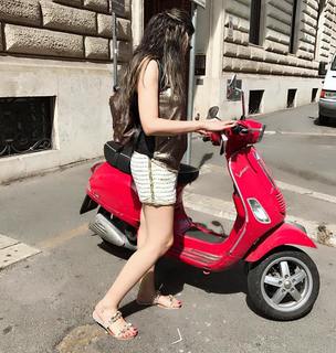 Dareen Haddad feet photo 1