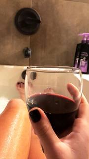 Daria Berenato feet photo thumbnail