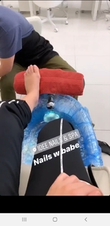 Daria Berenato feet photo thumbnail