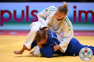 Daria Bilodid feet photo 14