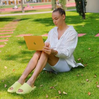 Daria Bilodid feet photo 20