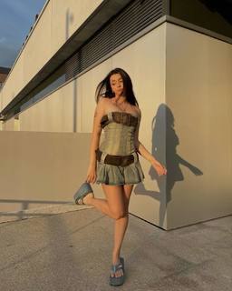 Daria Shikhanova feet photo 9