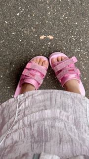 Daria Shikhanova feet photo 8