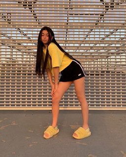 Daria Shikhanova feet photo 2