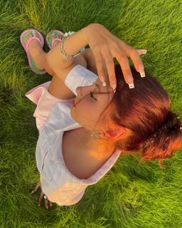 Daria Shikhanova feet photo 11