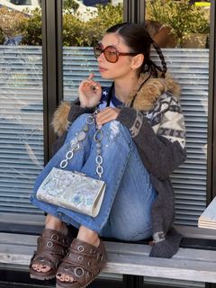 Daria Shikhanova feet photo 1