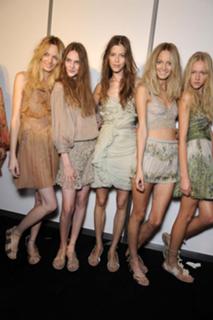 Daria Strokous feet photo 10