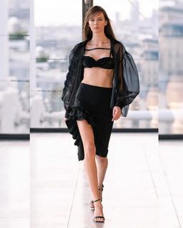Daria Strokous feet photo 2