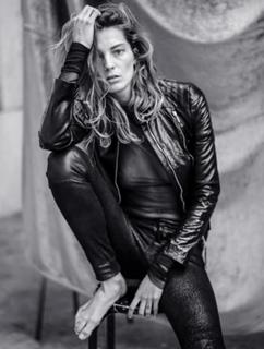 Daria Werbowy feet photo 1
