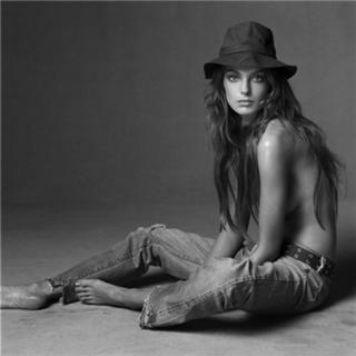 Daria Werbowy feet photo 9