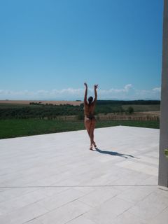 Darina Yotova feet photo 3