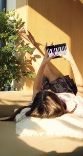Darina Yotova feet photo 1