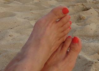 Darlene Rodriguez feet photo 4
