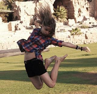 Darya Melnikova feet photo 2