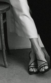 Darya Melnikova feet photo 4