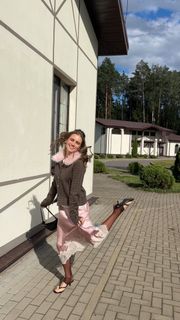 Darya Melnikova feet photo 2