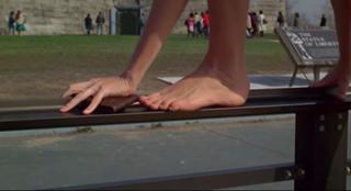 Daryl Hannah feet photo thumbnail