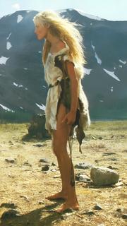 Daryl Hannah feet photo thumbnail