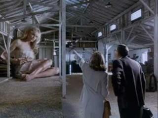Daryl Hannah feet photo thumbnail