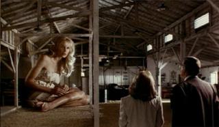 Daryl Hannah feet photo thumbnail