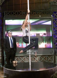 Daryl Hannah feet photo 5