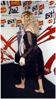 Daryl Hannah feet photo thumbnail