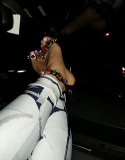 Dascha Polanco feet photo thumbnail