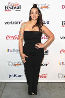 Dascha Polanco feet photo thumbnail