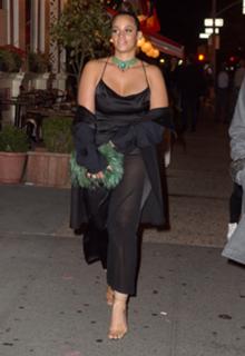 Dascha Polanco feet photo thumbnail