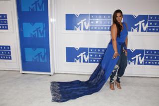 Dascha Polanco feet photo thumbnail