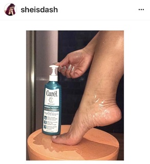 Dascha Polanco feet photo thumbnail