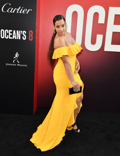 Dascha Polanco feet photo thumbnail