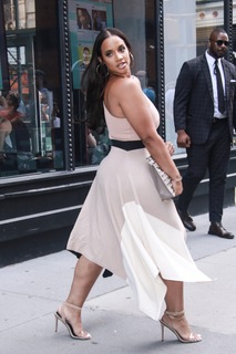 Dascha Polanco feet photo thumbnail