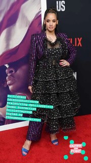 Dascha Polanco feet photo thumbnail