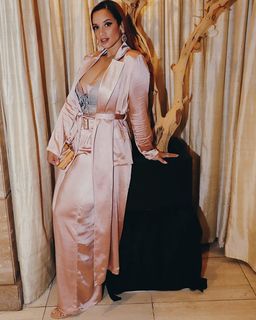 Dascha Polanco feet photo thumbnail