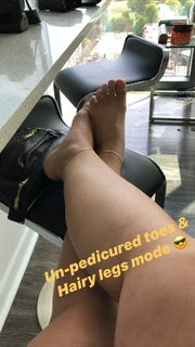 Dascha Polanco feet photo thumbnail