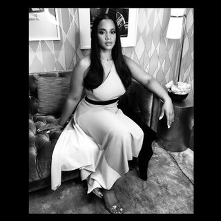 Dascha Polanco feet photo thumbnail