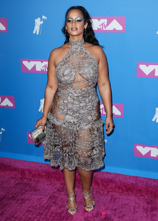 Dascha Polanco feet photo thumbnail