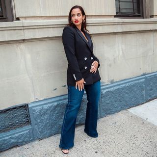 Dascha Polanco feet photo thumbnail