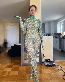 Dascha Polanco feet photo thumbnail