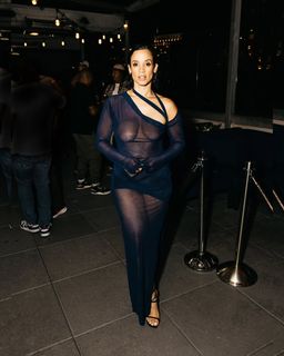 Dascha Polanco feet photo thumbnail