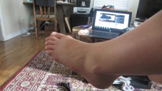 Datev Gallagher feet photo 6