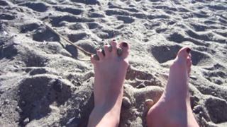 Datev Gallagher feet photo 17
