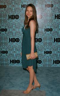 Daveigh Chase feet photo thumbnail