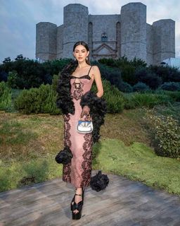 Davika Hoorne feet photo 9