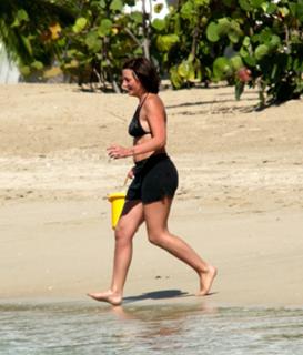Davina McCall feet photo thumbnail