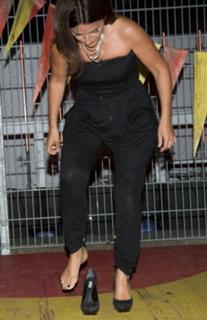 Davina McCall feet photo thumbnail