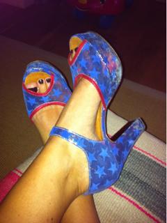 Davina McCall feet photo thumbnail