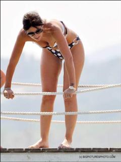 Davina McCall feet photo thumbnail