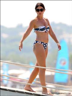 Davina McCall feet photo thumbnail